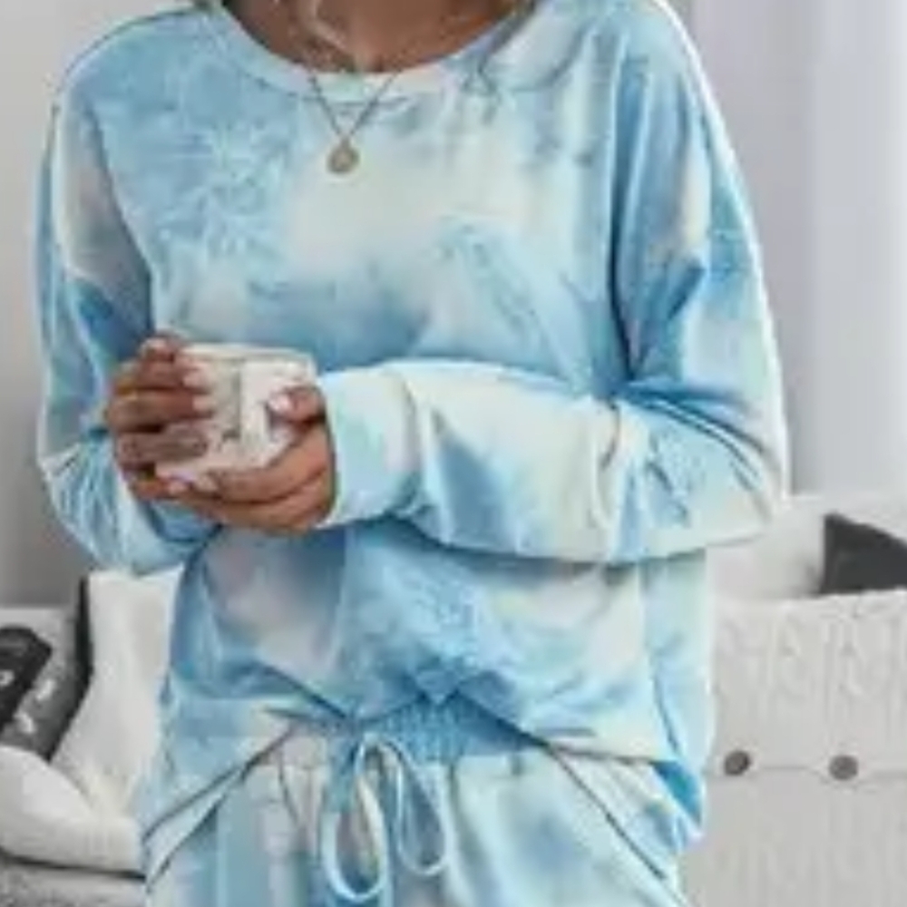 NWT Tye Dye 2pc Pajama Set in Blue